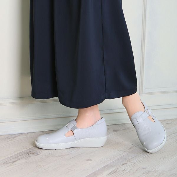 ビューウォーク 4E オパンケ厚底Tストラップシューズ | 【Beaufort